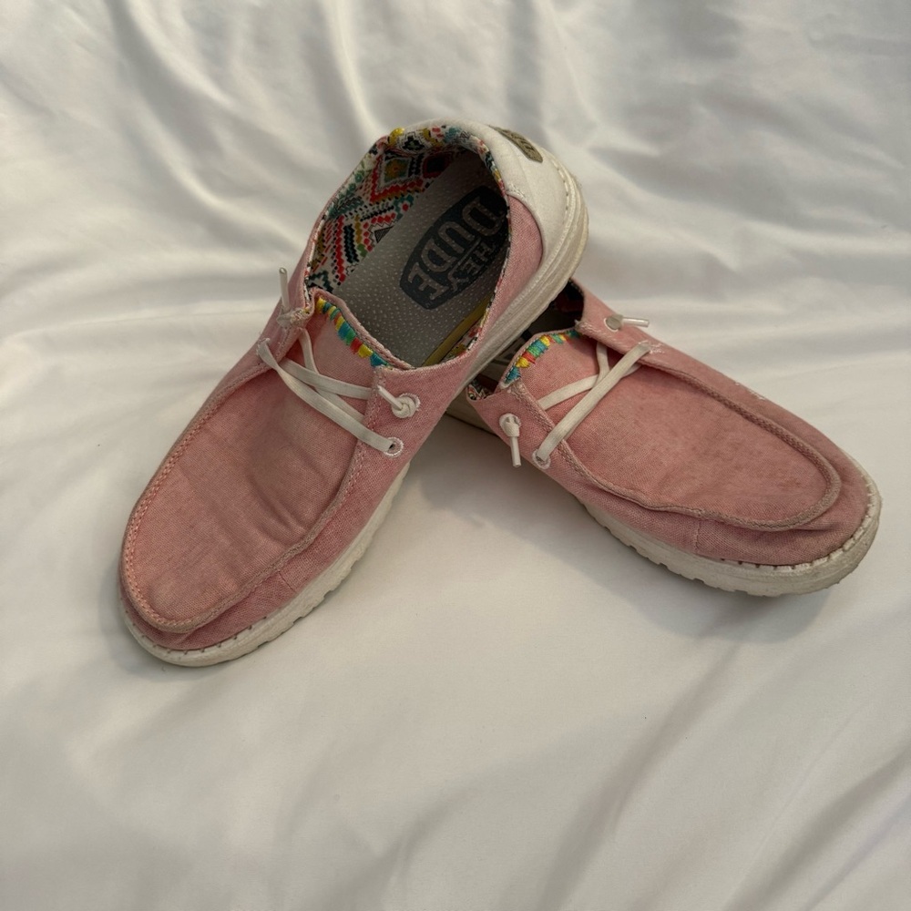 EUC Hey Dude Wendy Boho Rose Slip-on Shoes